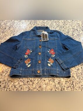 NEW IDENTITY Women's Embroidered Denim Jacket